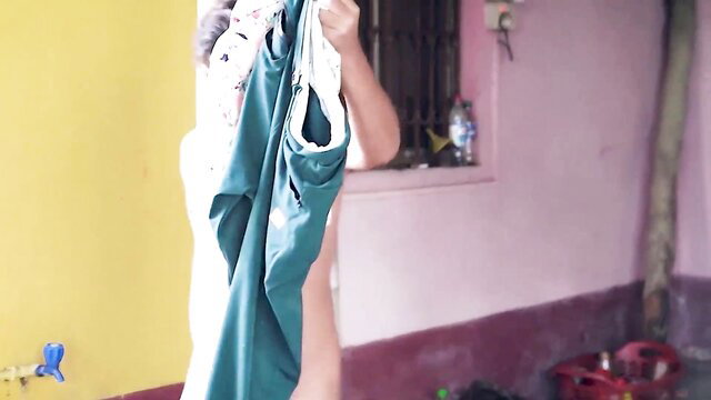 Antim & Sudipa hang clothes nude in sizzling Indian desi scene