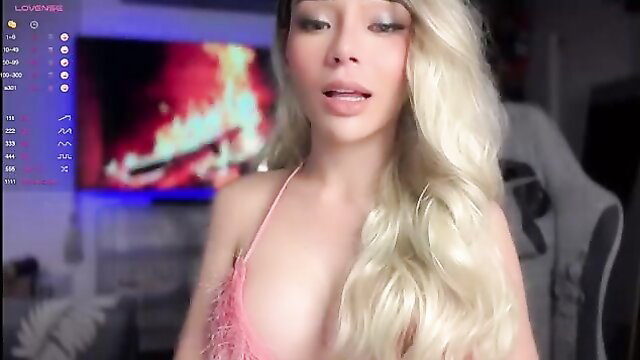 Hot big tit blonde babe in sparkly lingerie on live cam