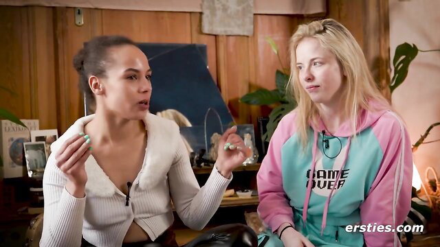 Mia A and Lia A chat intimately in Ersties amateur preview
