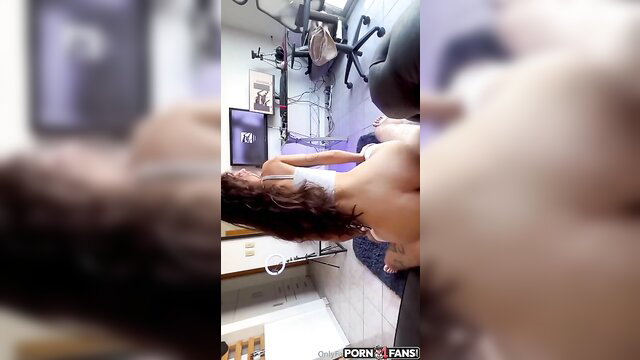 Nany Palacio hot nude cock riding in leaked amateur video