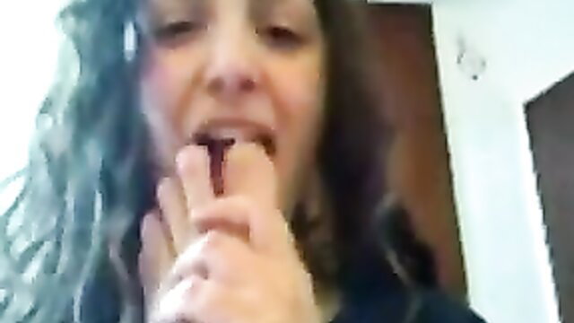 Curly-haired Bulgarian GF gives pro mind-blowing blowjob closeup