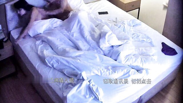 Amateur Asian babe naughty webcam sex with lover under sheets