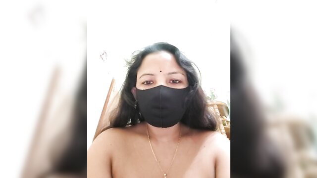 Payel Sen topless milf in black mask dirty talk strip chat