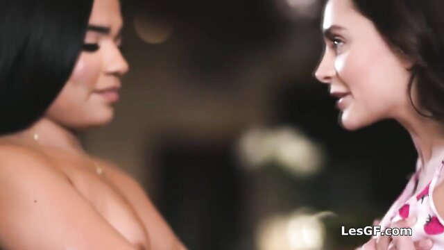 Latina MILF huge tits joins hardcore strapon threesome