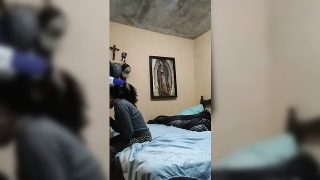 Latina teen quickie on bed before parents arrive, amateur style