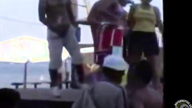 Kinky girls in steamy shower blowjob contest with hot guys