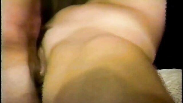 Amateur girlfriend creampied closeup by boyfriend's uncle