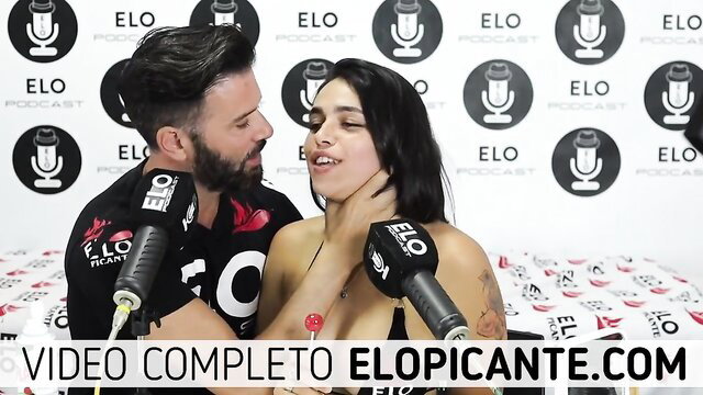 Hot Latina Pequeñas chokes on cum in Elo Podcast spicy room