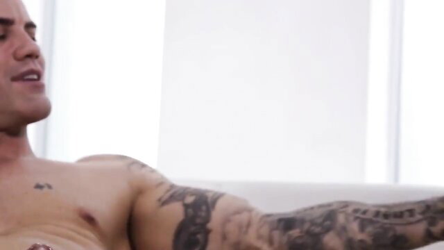 Tattooed muscular Latino guy closeup in hardcore babysitter fuck scene
