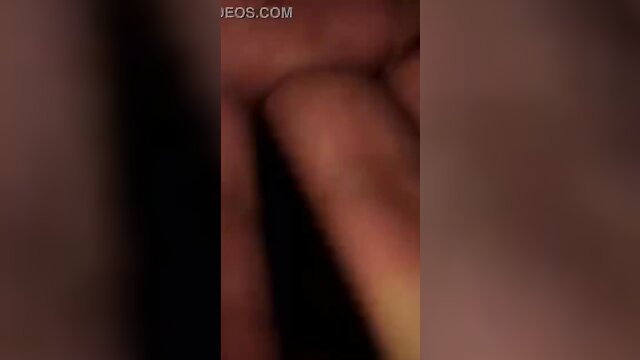 Blurry Sri Lankan amateur XXX closeup of nude brown skin couple