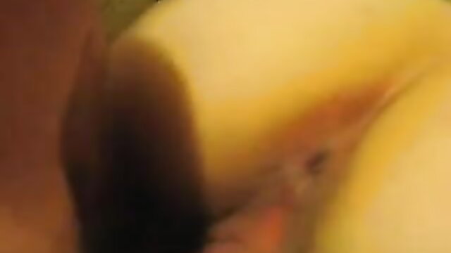 Blurry closeup of thick yellow ass in doggy, anal creampie dripping