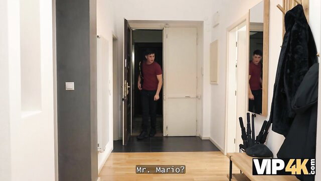 Accountantess with huge ass calls Mr. Mario at door in tight red top