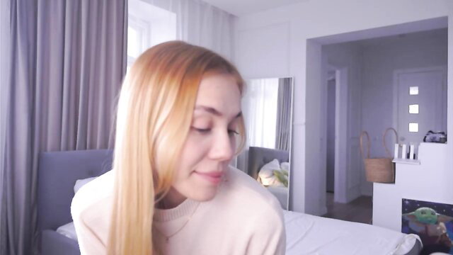 Cute teen camgirl blue_bow smiling in bedroom, young 18 blonde