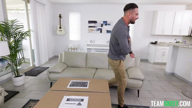 Petite Mia River unboxes in tight pants - Team Skeet ExxxtraSmall