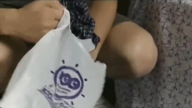 Hitomi Tanaka holding bag, teasing legs in JAV thumbnail