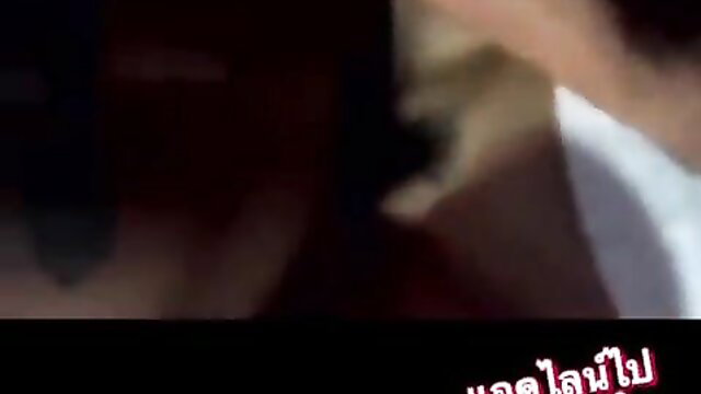 Blonde babe's tight pussy slammed by big cock closeup