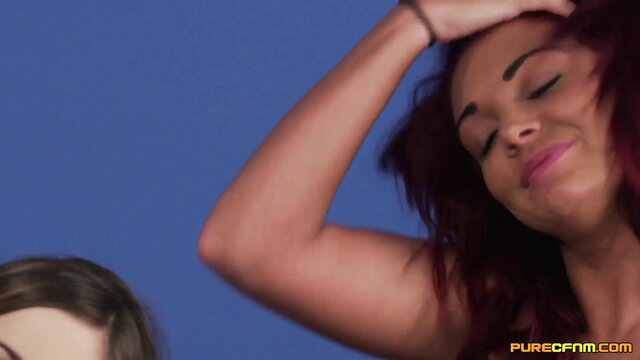 Redhead Alessa Savage, Emma Leigh, Stella Cox CFNM tease