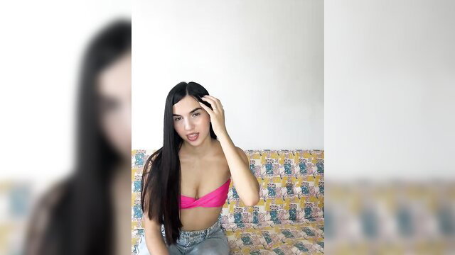 Miasofiathompson Colombian hottie in pink bra teases on couch