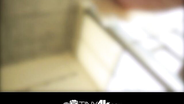 Chloe Foster Petite Babe Fucking on Sofa