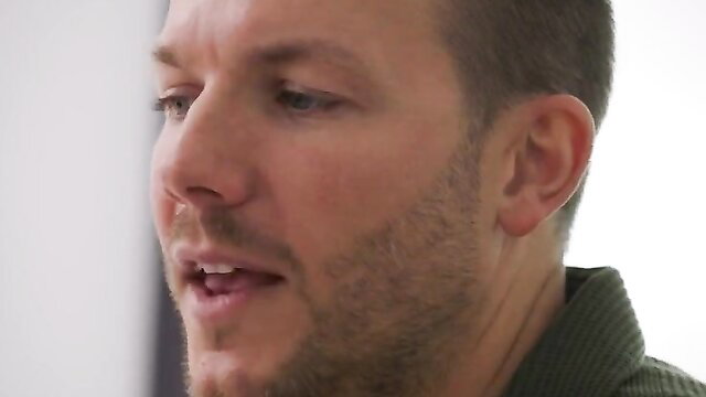 Emma Sirus closeup talking in Episode 241 with Codey