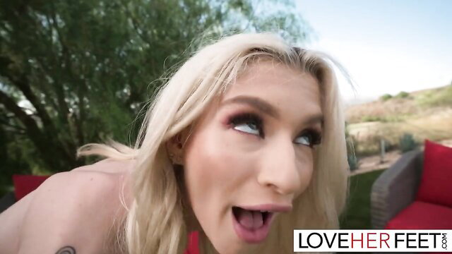 Blonde babe with perfect feet in outdoor Barefoot Break closeup