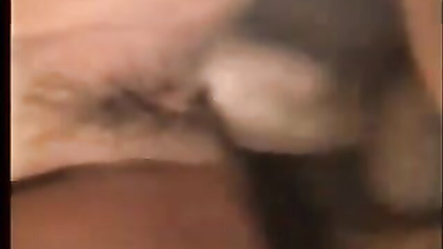 Blurry closeup of Indian aunty's wet pussy getting fucked hard by partner