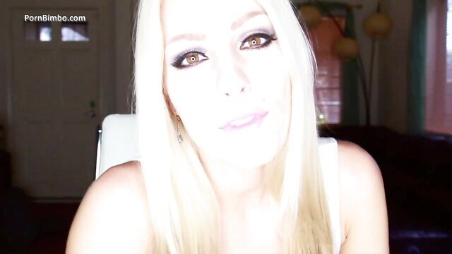 Blonde Divine Goddess Jessica smirks in hypnotic femdom tease