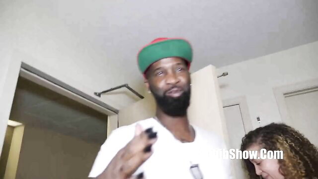 Mixed thick freak Alexis Love with Suga Slim in freaky intro