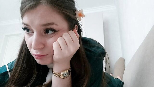 Vellarecupero shy 18yo skinny camgirl posing naturally with flower