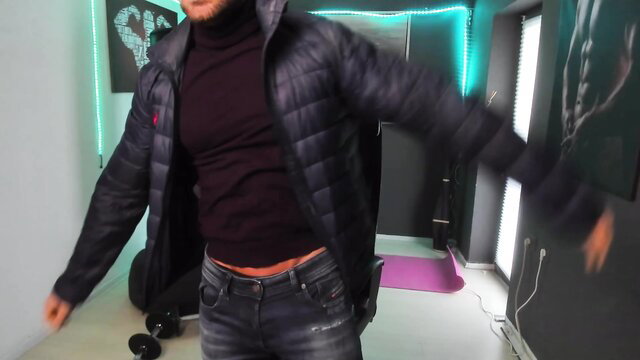 Shy fat guy Duncanstones submits in tight jeans, dances teasingly