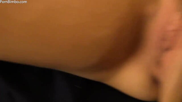 Alix Lynx nude closeup pussy and ass spread teasing