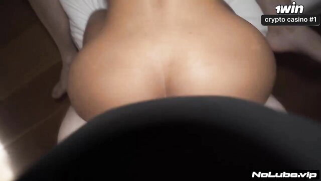 Asian amateur babe's big ass in hardcore reverse cowgirl sex POV