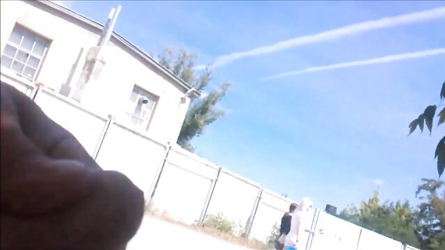 Exhibitionist dickflash outdoors by house in Cologne Germany