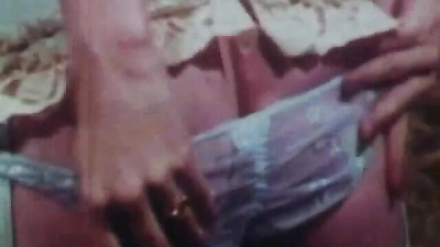 Tara in Pretty Girls 115 classic XXX pulling down panties closeup