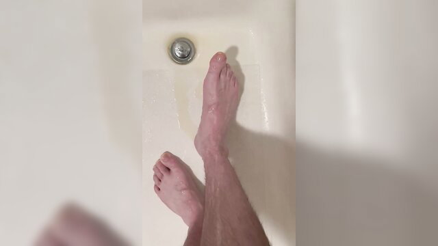 HairyAllOver1111 peeing on hairy soles and legs in tub