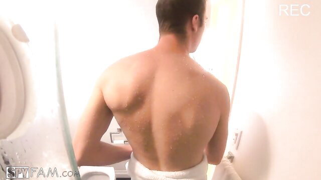 Alexa Grace stepsister in Spy Fam seduction video thumbnail