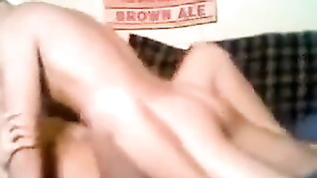 Amateur light haired cam girl nailed doggy style from behind