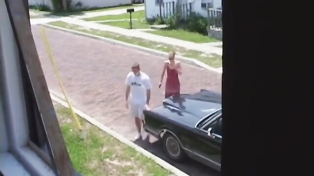 Glamorous hotty Jenny rubs in hallway with man by black classic car