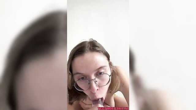 YouRine nude solo closeup lips glasses dildo OnlyFans leak