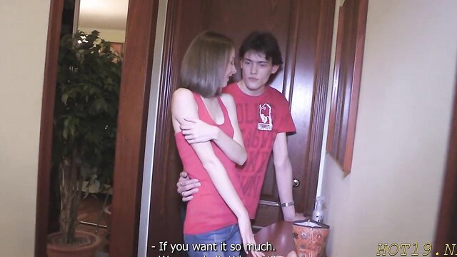 Teen Russian Alice Marshall invites guy in tight red tank top