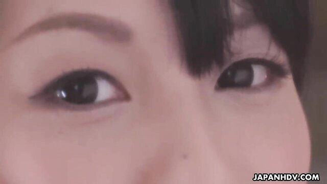 Kokona Sakurai closeup eyes, seductive Japanese AV idol gaze