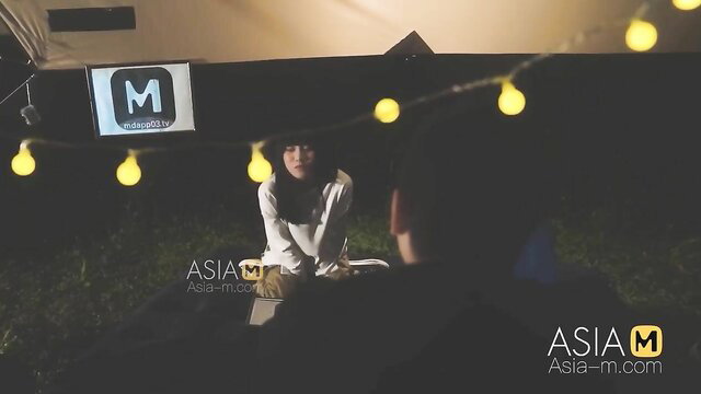 Xun Xiaoxiao sits sexy in white outfit outdoors, ModelMedia Asia MMZ-065