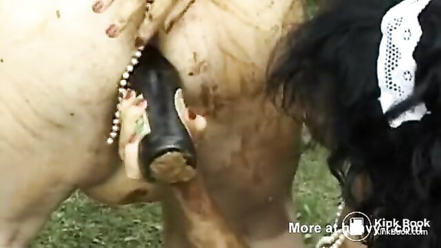 BBW outdoors scat play with bottle fuck in ass