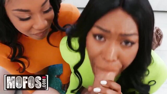 Lala Ivey & Nadia Jay share Will Pounder's big dick in threesome
