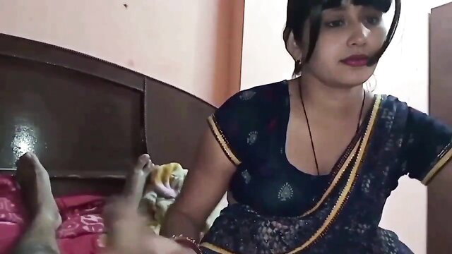Indian stepsis Radha786 in saree teases with feet on bed
