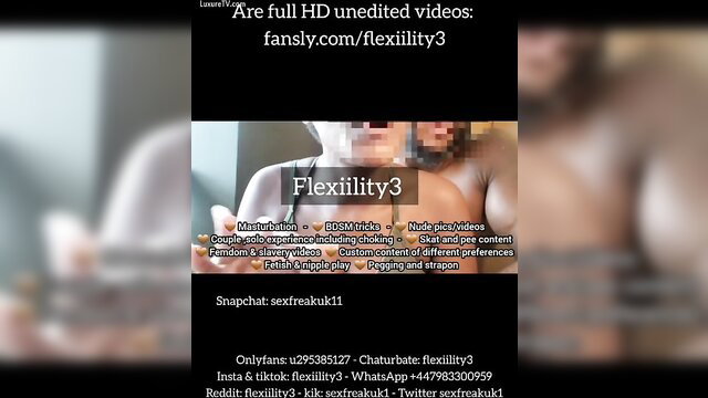 Ebony Flexibility3 pee collection with custom fetish content