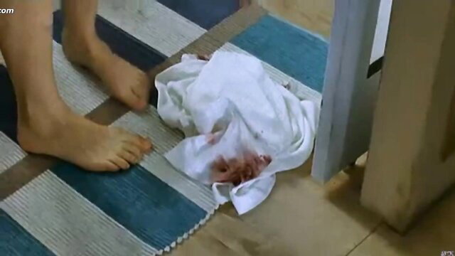 Stefanie Stappenbeck bloodied white dress feet in Gnadenlose Bräute