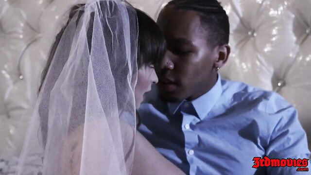 Riley Reid in veil kissed by black man in cuckold scene