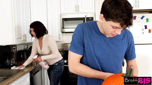Aubrey Sinclair cleaning kitchen with stepbro holding pumpkin dick surprise