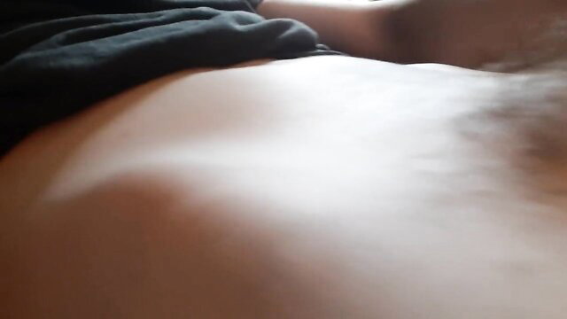 Amateur solo girl bulging tummy from dildo fucking, sexy belly closeup